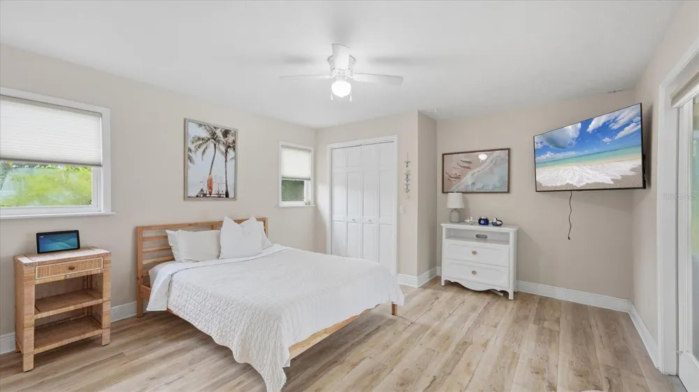 15127 PENNINGTON ROAD Tampa, FL 33624