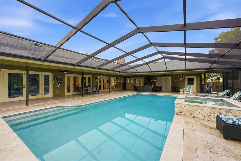 15127 PENNINGTON ROAD Tampa, FL 33624