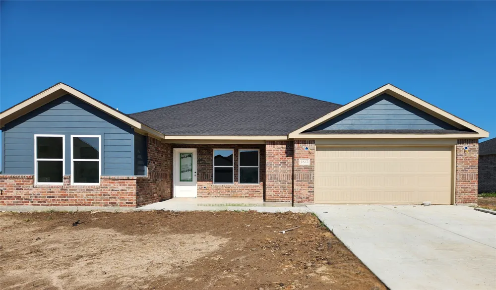 1837 Topaz Road Pryor, OK 74361