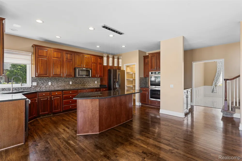 50940 Park Place Drive Novi City, MI 48167