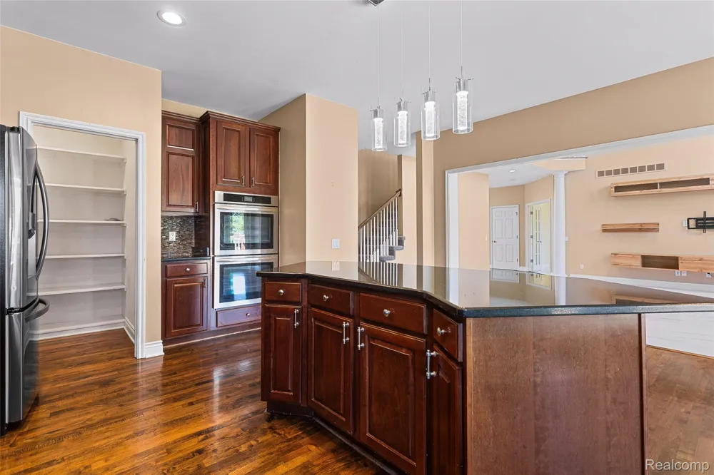50940 Park Place Drive Novi City, MI 48167