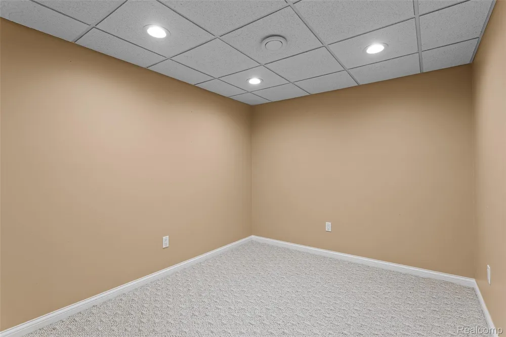50940 Park Place Drive Novi City, MI 48167