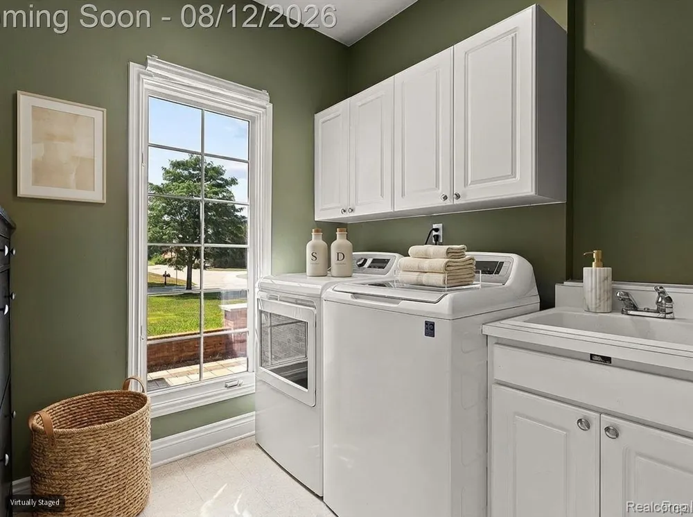50940 Park Place Drive Novi City, MI 48167