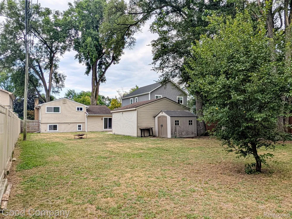 705 Millard Avenue Royal Oak City, MI 48073