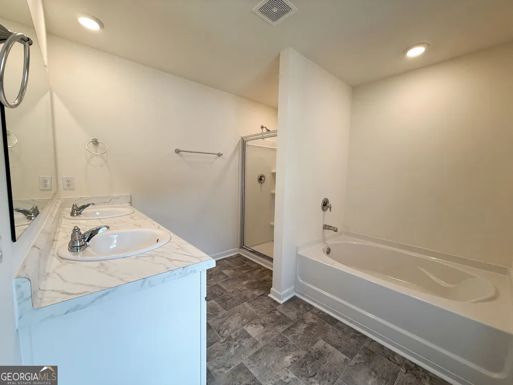 174 woodbrook TRL Newnan, GA 30265