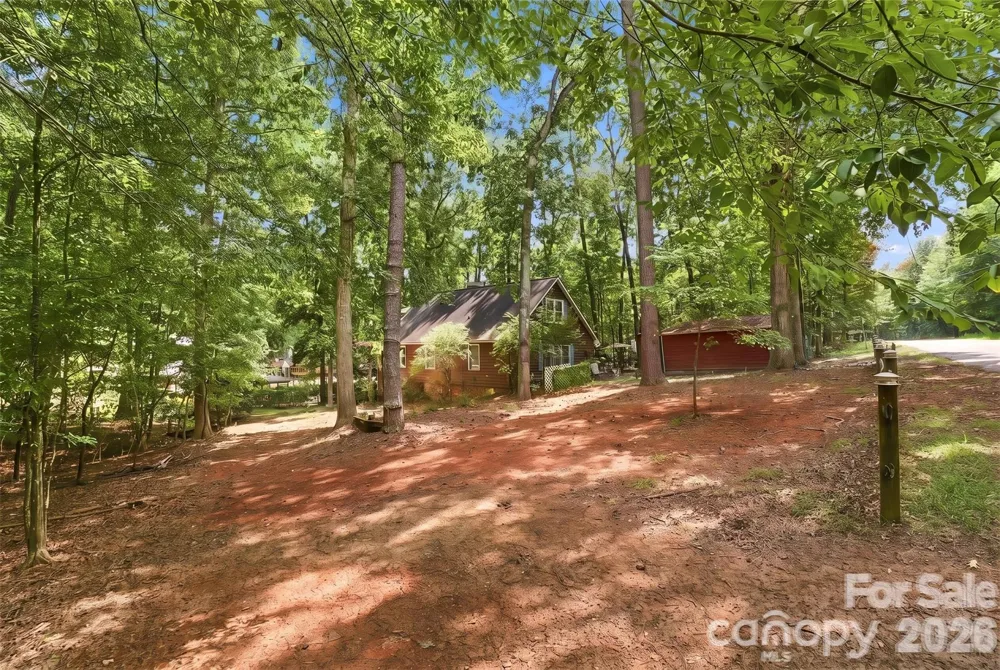 714 Springwood Drive Mount Gilead, NC 27306