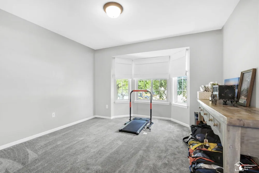 27012 Mary Court Flat Rock City, MI 48134