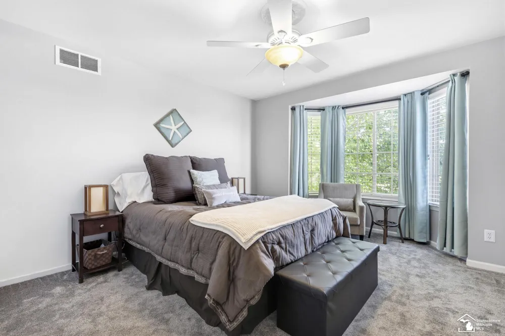 27012 Mary Court Flat Rock City, MI 48134