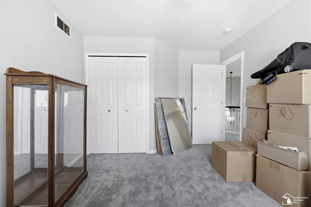 27012 Mary Court Flat Rock City, MI 48134