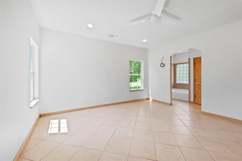 714 Shawnee Conroe, TX 77316