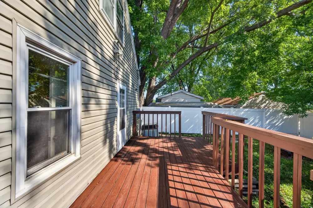 1217 7th Avenue S South Saint Paul, MN 55075
