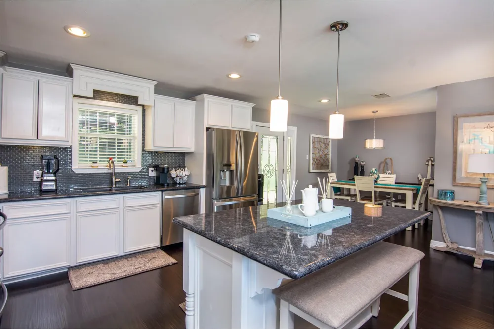 150 Edgewater Way Point Blank, TX 77364