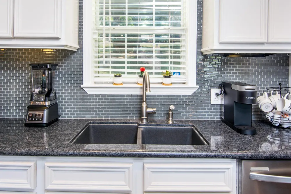 150 Edgewater Way Point Blank, TX 77364