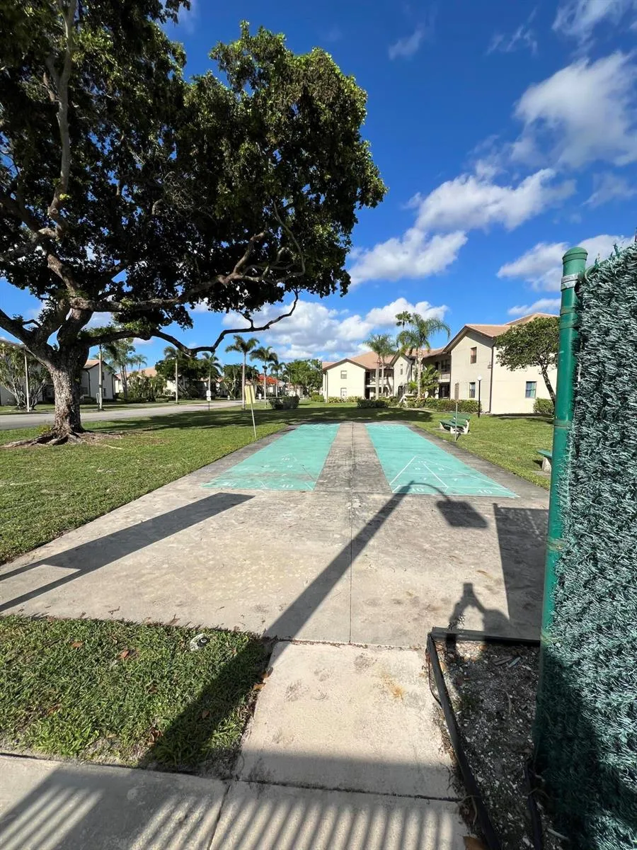 7770 TAHITI LANE #504 Lake Worth, FL 33467
