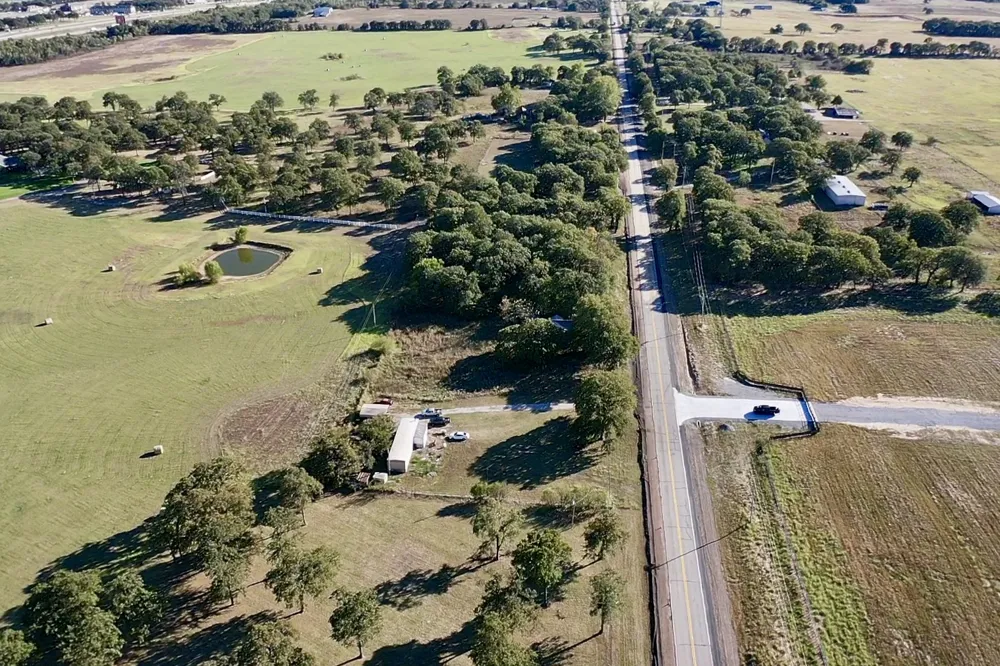21189 Highway 77 Highway Thackerville, OK 73459