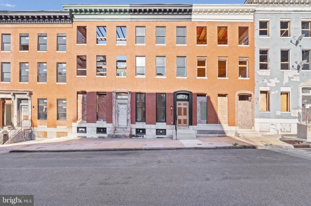 530 CARROLLTON AVENUE Baltimore, MD 21223