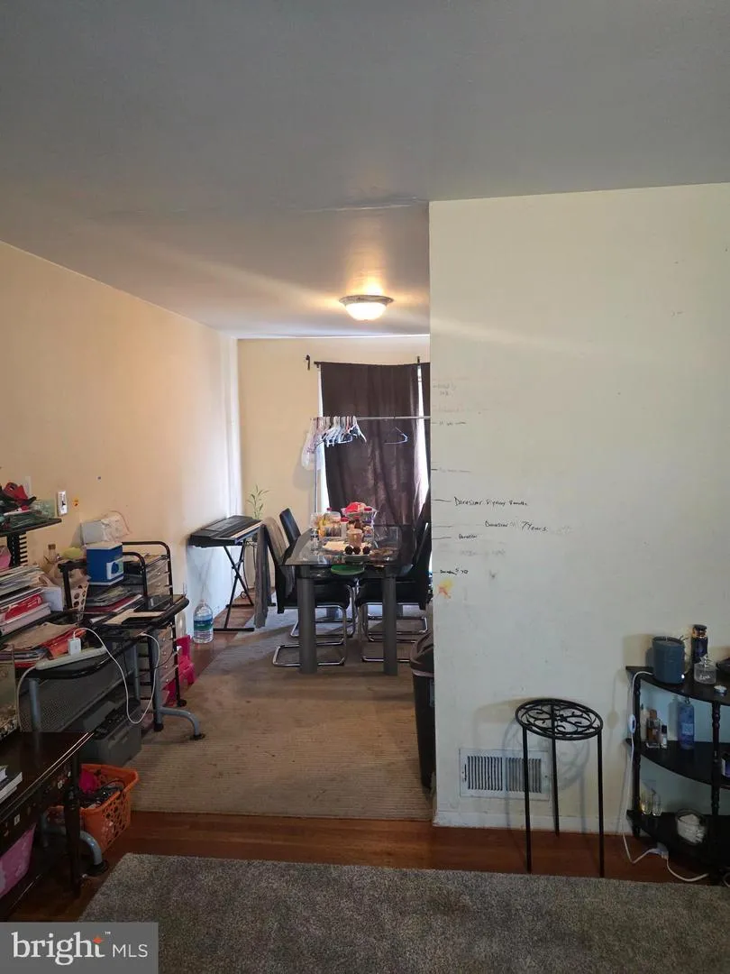 7511 NEWBERRY LANE Lanham, MD 20706
