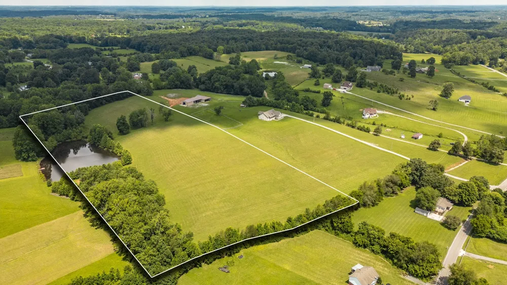 0 Rock Bridge Rd Bethpage, TN 37022
