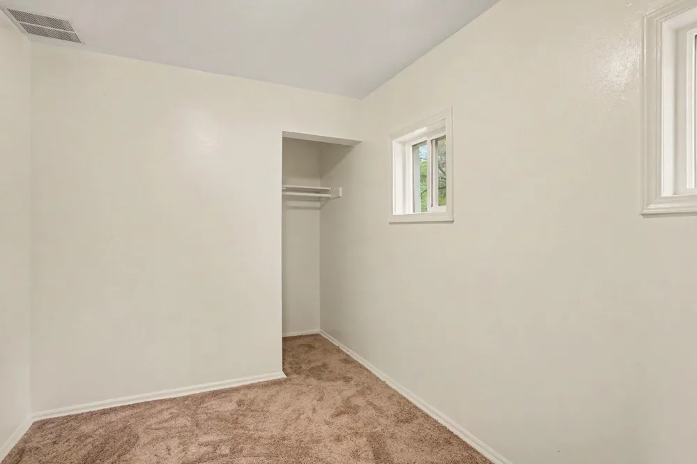 1234 Langeland Avenue Muskegon City, MI 49442