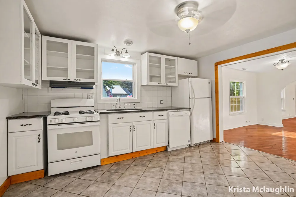 1234 Langeland Avenue Muskegon City, MI 49442
