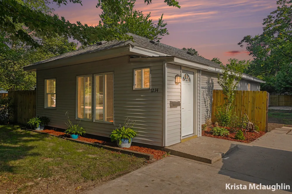 1234 Langeland Avenue Muskegon City, MI 49442
