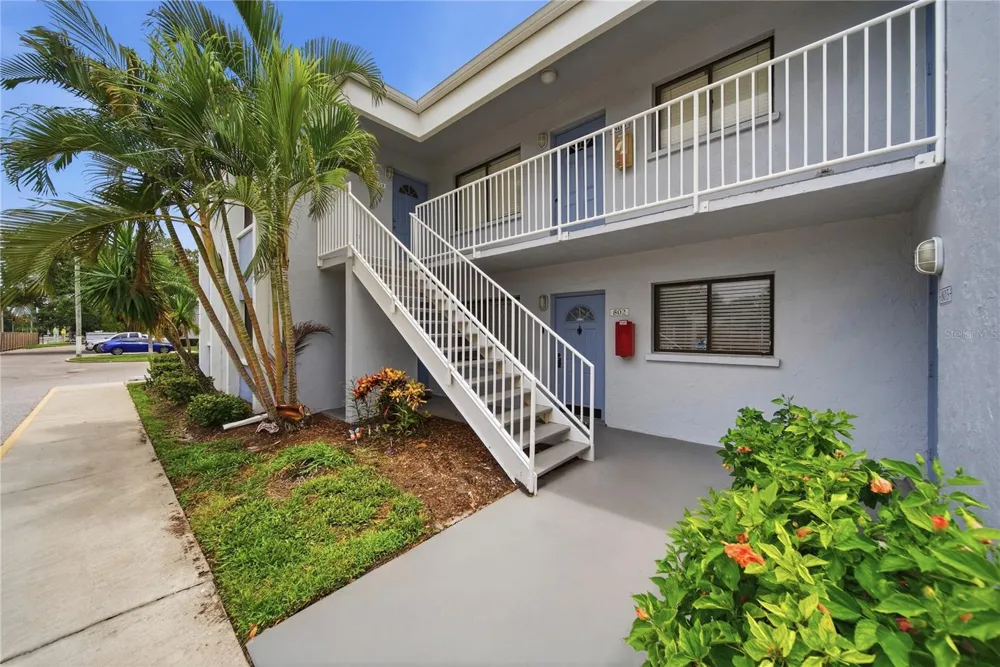 5310 26TH STREET W #804 Bradenton, FL 34207