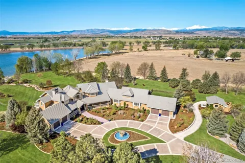 9402 Crystal Lane