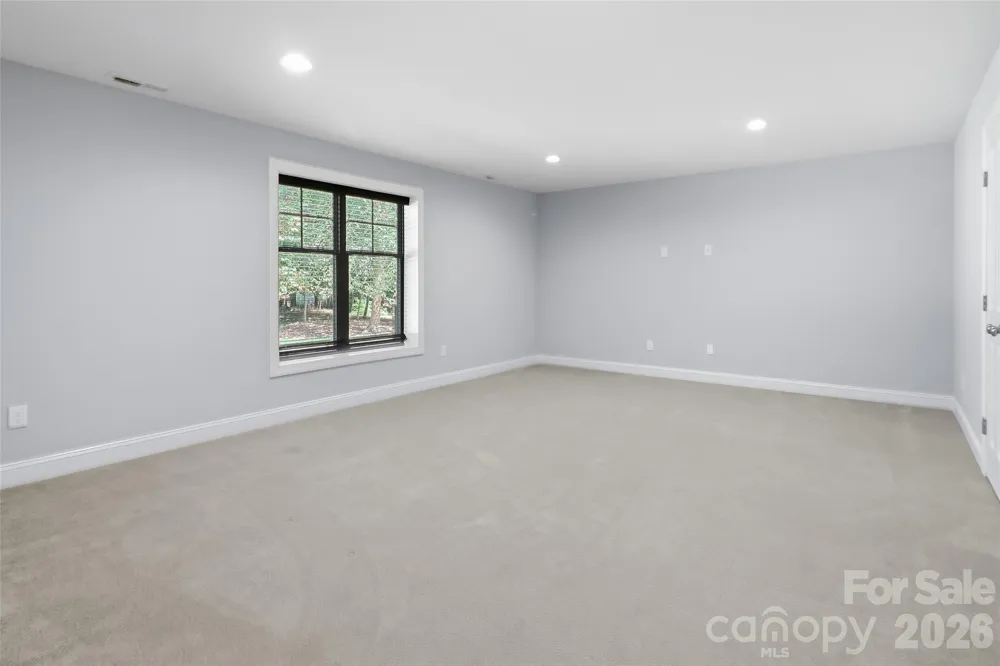 125 Beechmont Drive Morganton, NC 28655