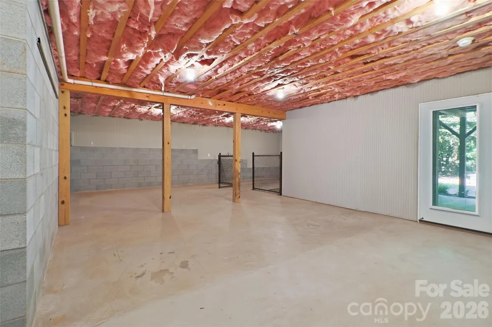 125 Beechmont Drive Morganton, NC 28655