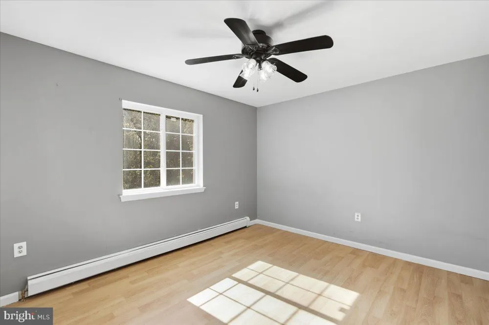 161 ACORN LANE Stroudsburg, PA 18360