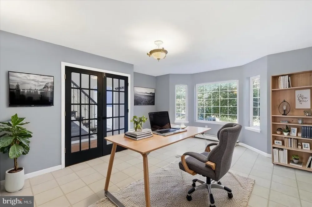 161 ACORN LANE Stroudsburg, PA 18360