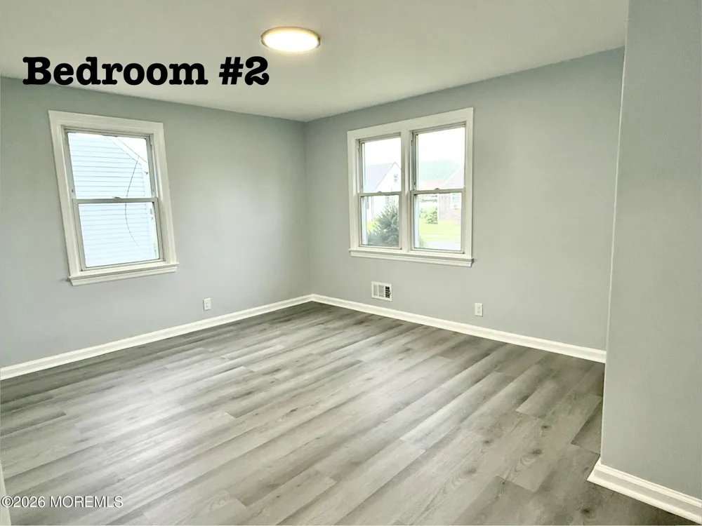 35 Unwin Drive Hamilton, NJ 08610