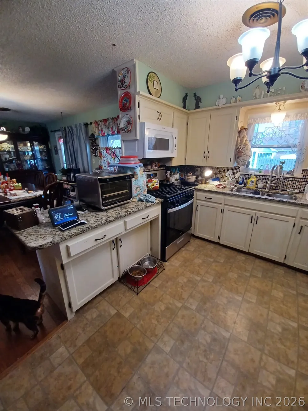 722 SW 4th Street Checotah, OK 74426