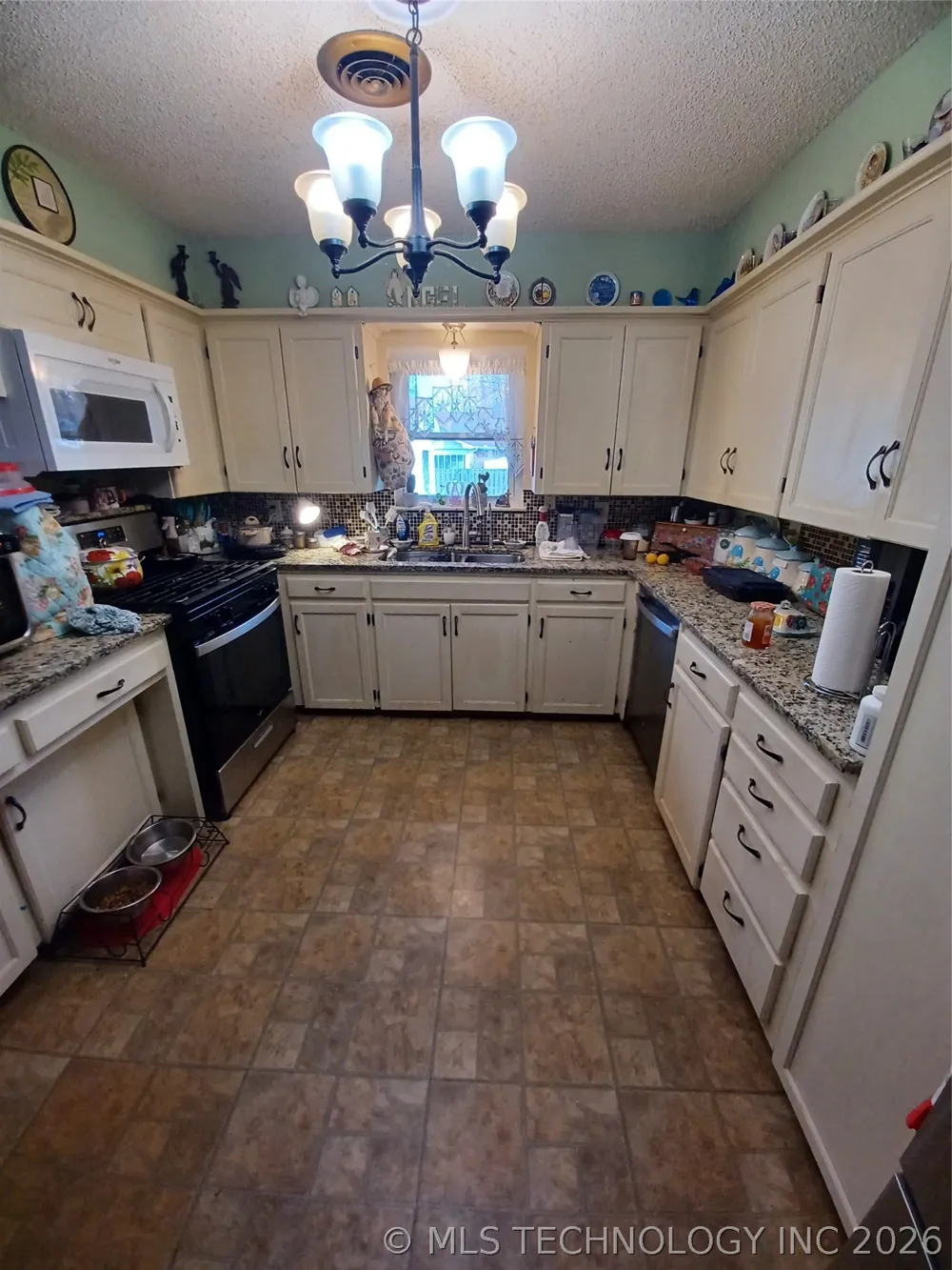 722 SW 4th Street Checotah, OK 74426