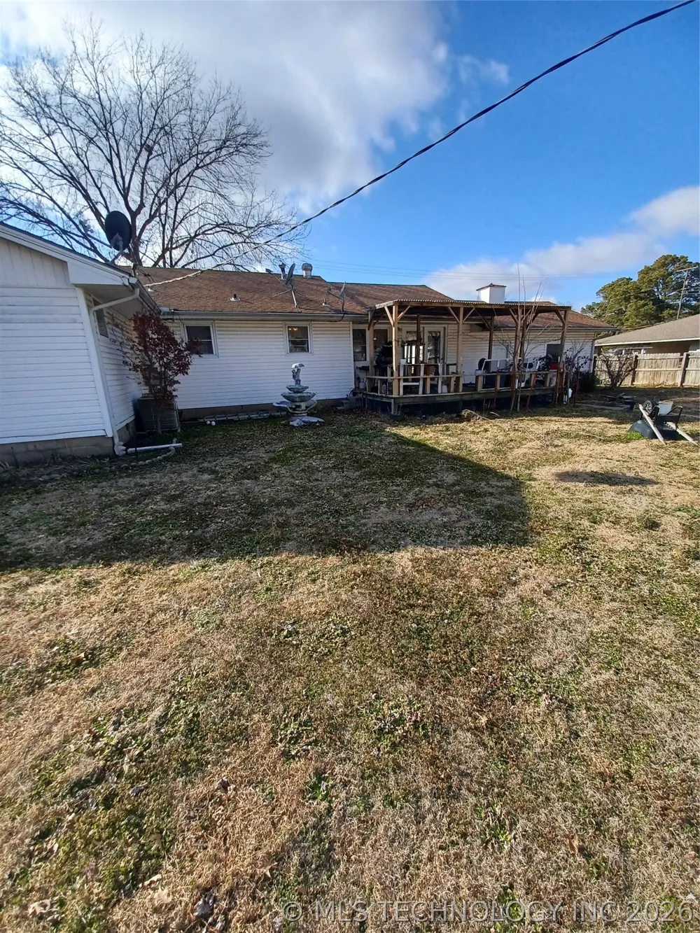 722 SW 4th Street Checotah, OK 74426