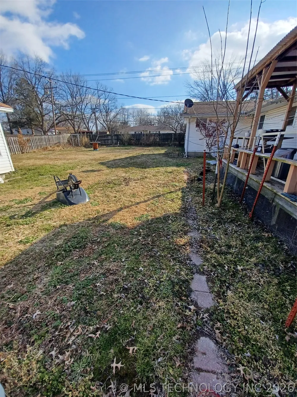 722 SW 4th Street Checotah, OK 74426