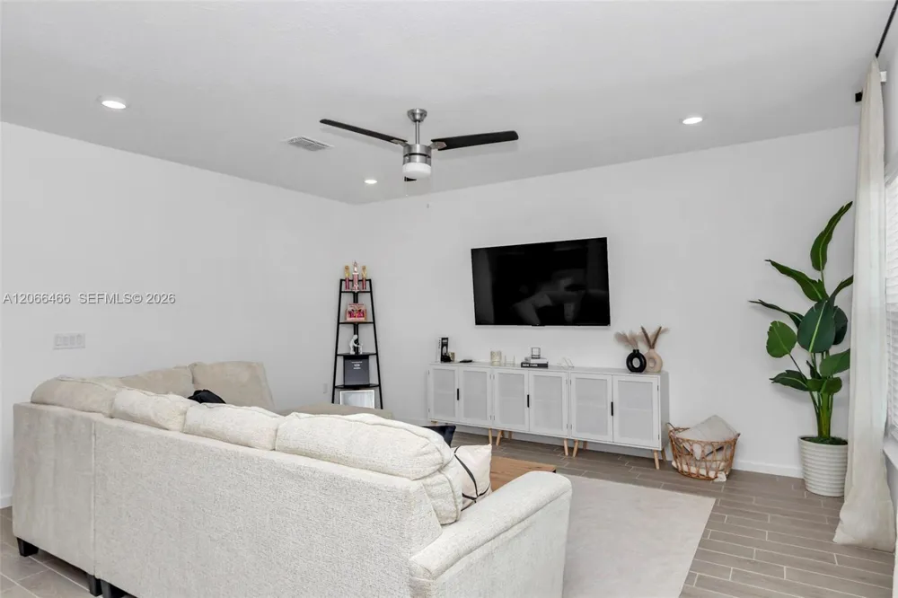 511 NW 5th Avenue Williston, FL 32696