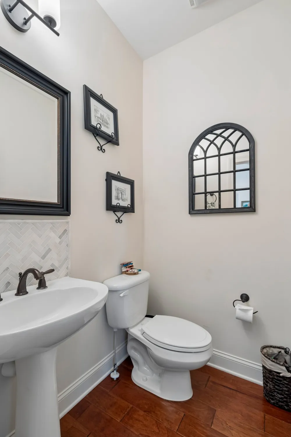 4404 Birdseye Ct Hermitage, TN 37076