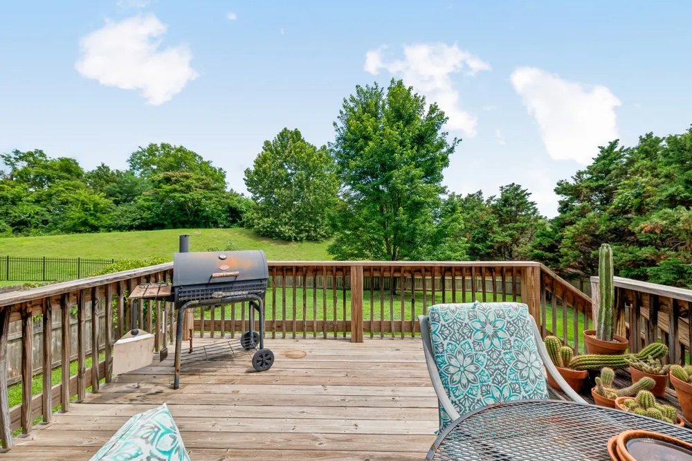 4404 Birdseye Ct Hermitage, TN 37076