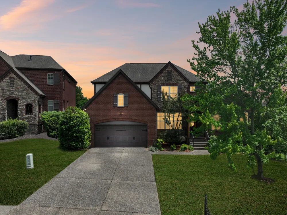 4404 Birdseye Ct Hermitage, TN 37076