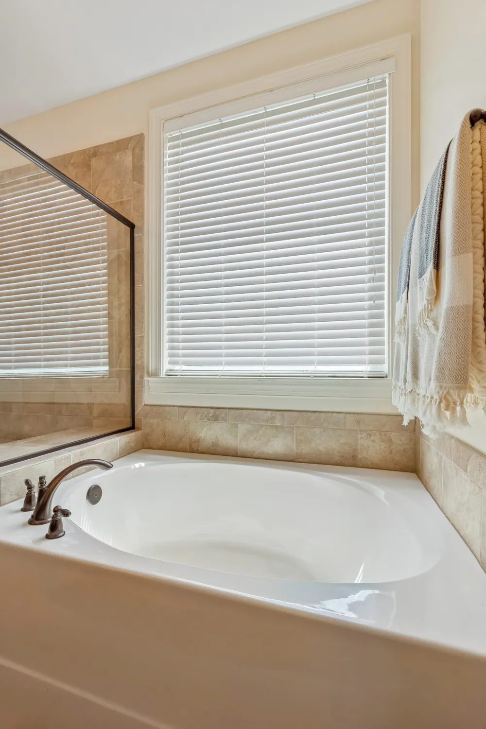 4404 Birdseye Ct Hermitage, TN 37076