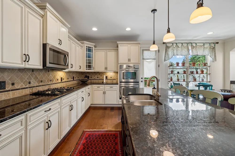 4404 Birdseye Ct Hermitage, TN 37076