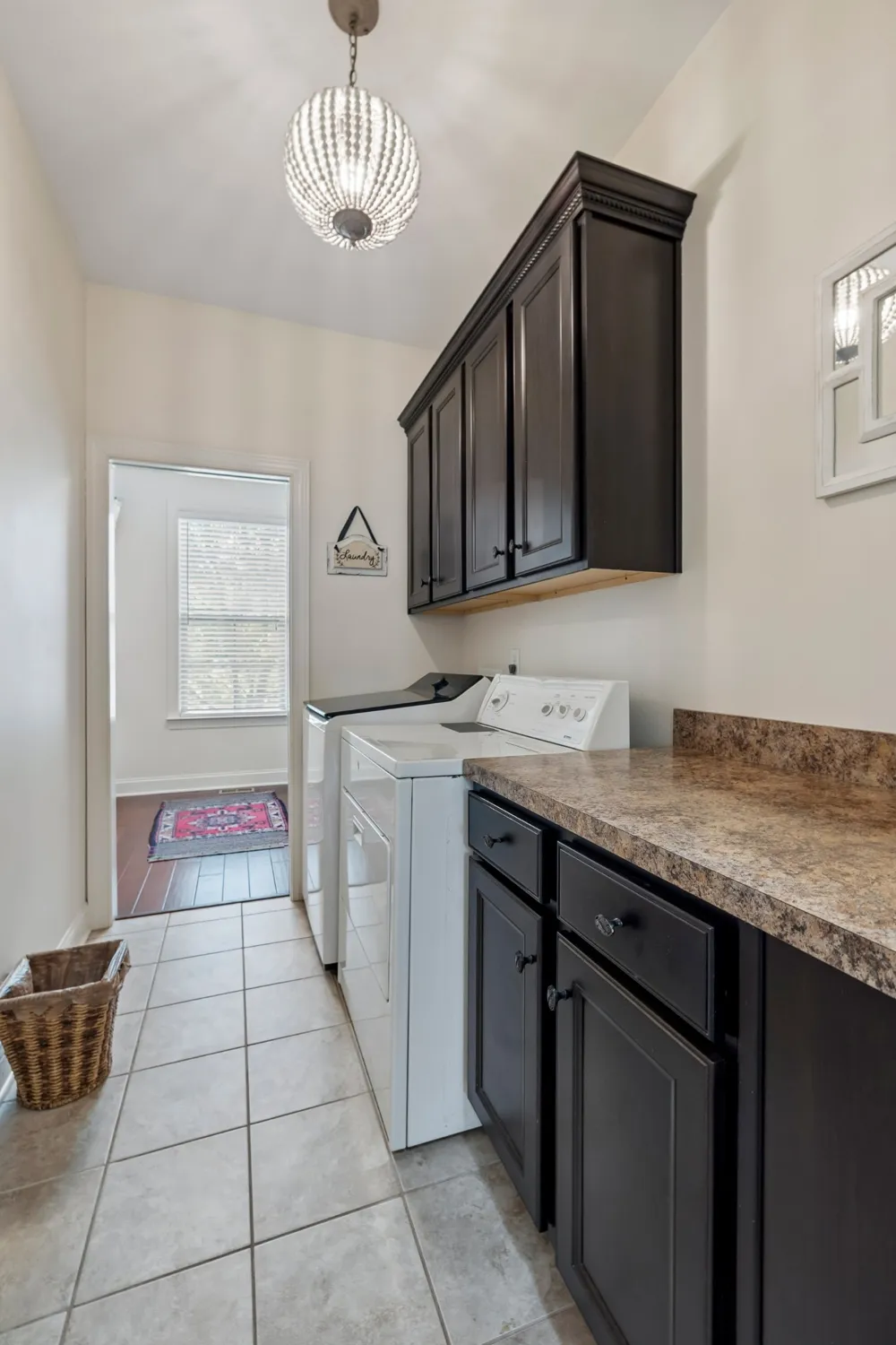 4404 Birdseye Ct Hermitage, TN 37076