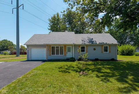 7237 E Buddy Lane