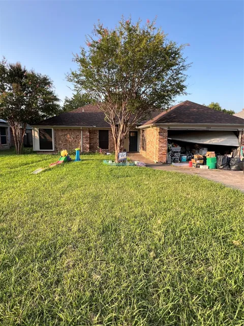 7404 Dana Lane