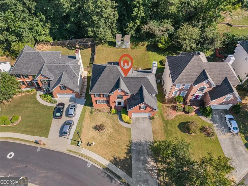 3884 Meandering WAY SW Lilburn, GA 30047