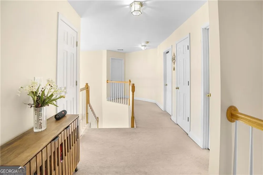 3884 Meandering WAY SW Lilburn, GA 30047