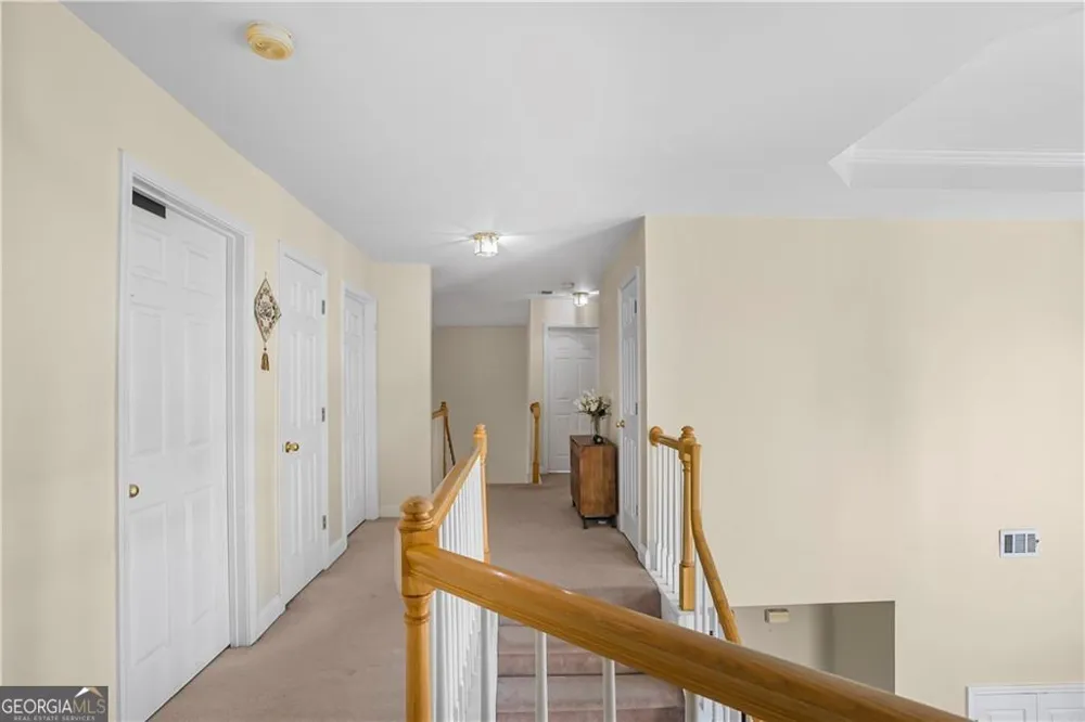 3884 Meandering WAY SW Lilburn, GA 30047