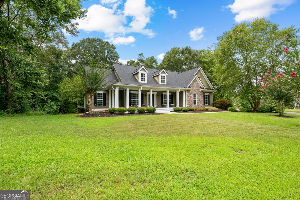 285 Huckaby RD Brooks, GA 30205