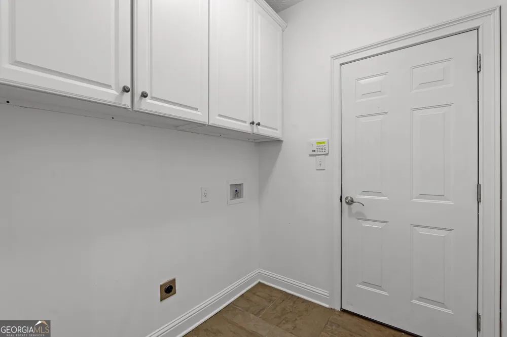 285 Huckaby RD Brooks, GA 30205